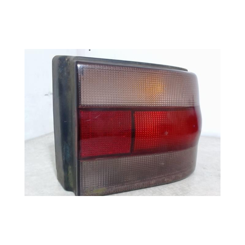 Feu arriere principal droit (feux) RENAULT R19 PHASE 2 d’occasion