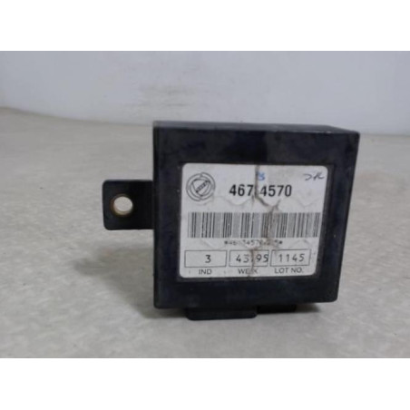 Relais electrique FIAT PUNTO 1 PHASE 2 d’occasion
