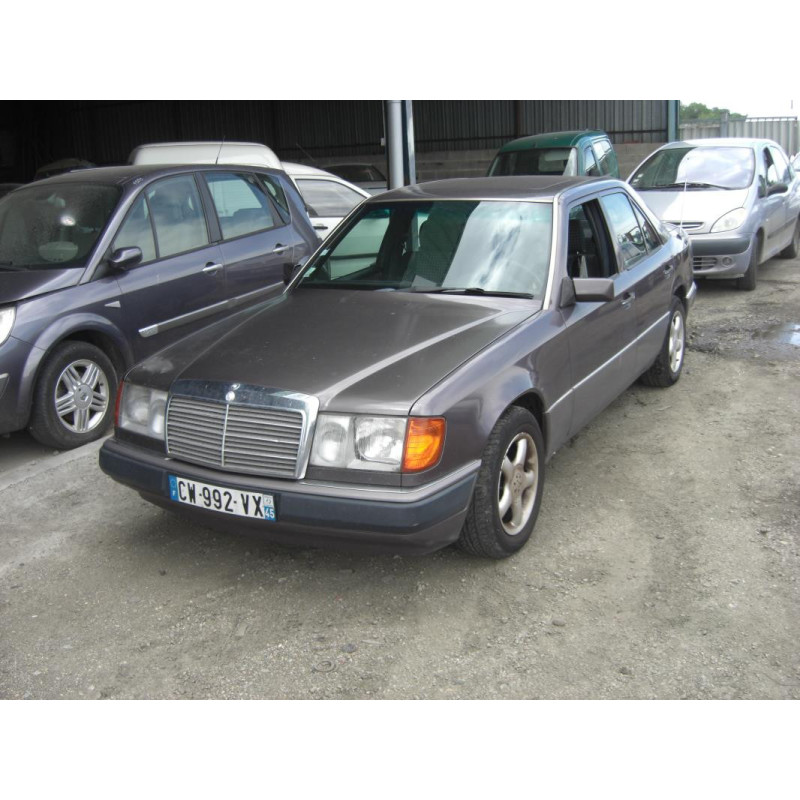 Relais electrique MERCEDES 250 W124 PHASE 1 d’occasion