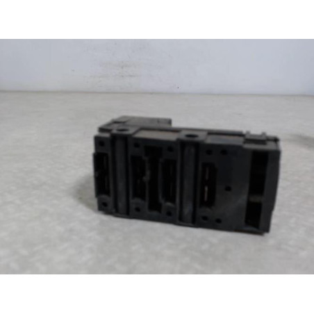 Porte fusible PEUGEOT 309 PHASE 1 d’occasion