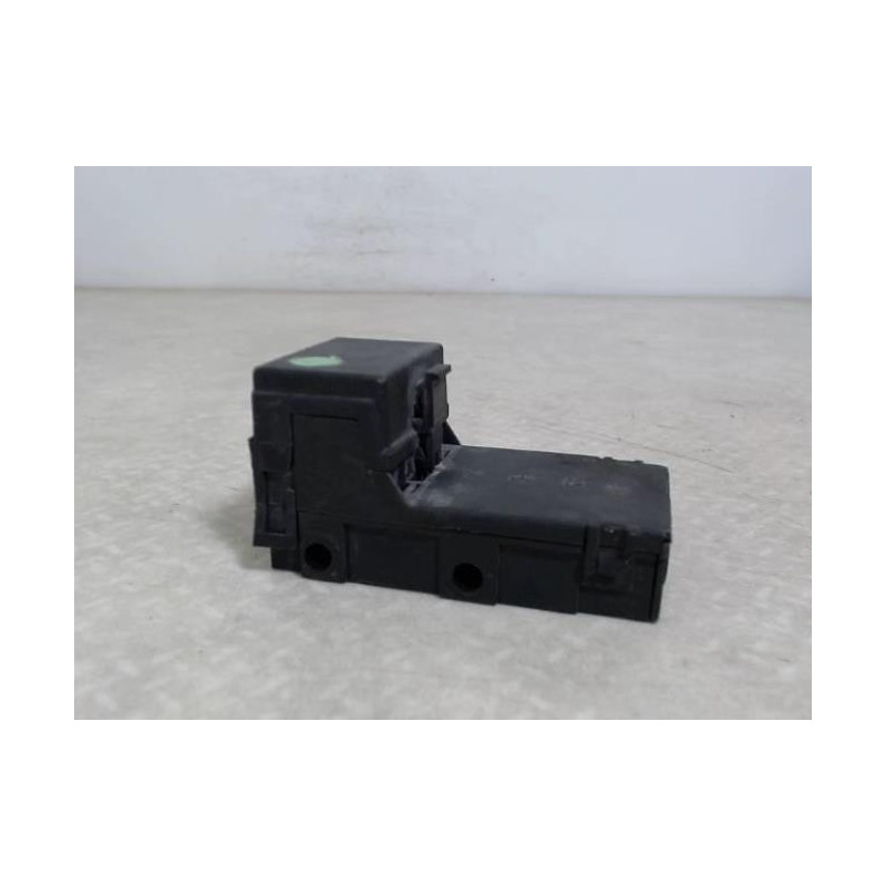 Porte fusible PEUGEOT 309 PHASE 1 d’occasion