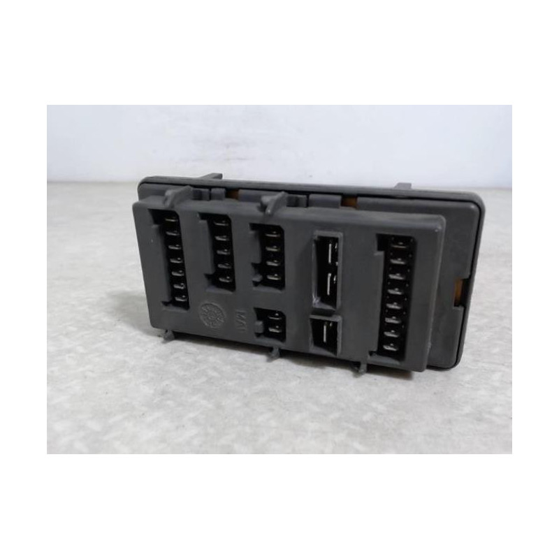 Porte fusible CITROEN ZX PHASE 1 d’occasion
