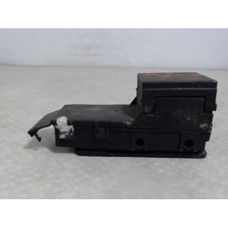 Porte fusible PEUGEOT 605 PHASE 2 d’occasion