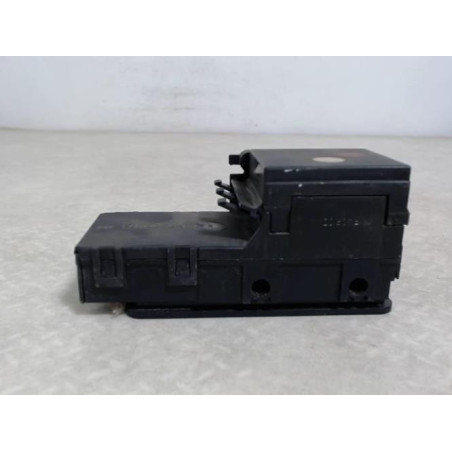 Porte fusible PEUGEOT 605 PHASE 2 d’occasion