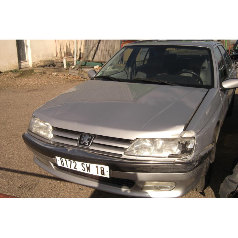Porte fusible PEUGEOT 605 PHASE 2 d’occasion