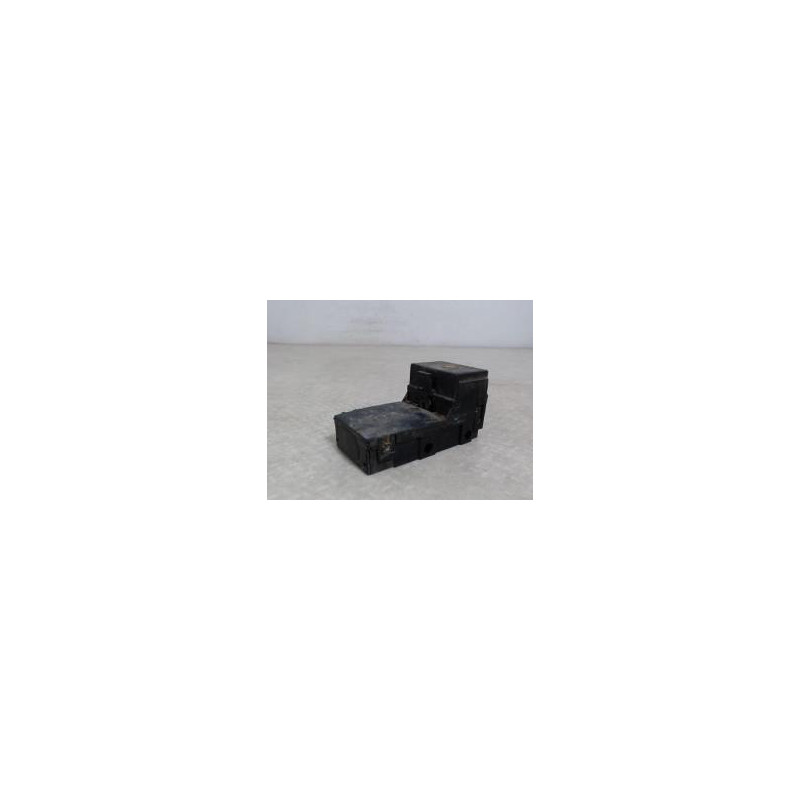 Porte fusible PEUGEOT 405 PHASE 1 d’occasion