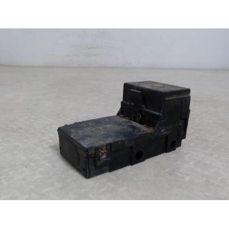 Porte fusible PEUGEOT 405 PHASE 1 d’occasion