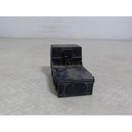 Porte fusible PEUGEOT 405 PHASE 1 d’occasion