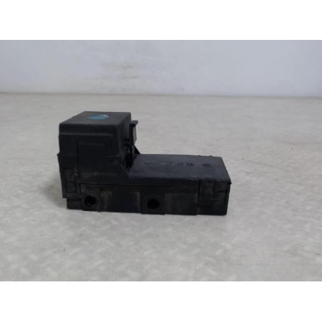 Porte fusible PEUGEOT 106 PHASE 1 d’occasion