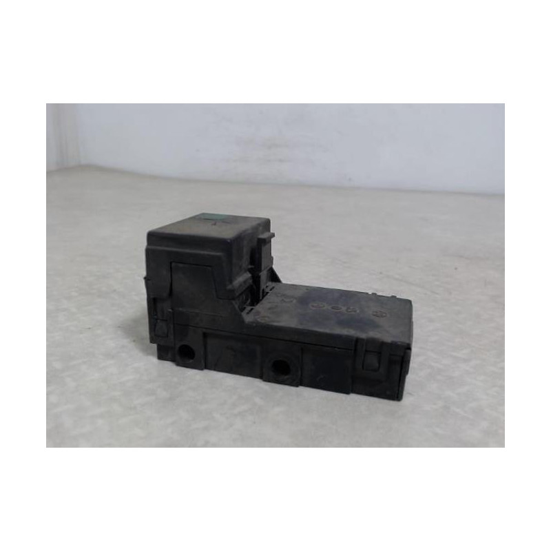 Porte fusible PEUGEOT 405 PHASE 1 d’occasion