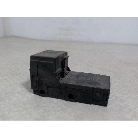 Porte fusible PEUGEOT 405 PHASE 1 d’occasion