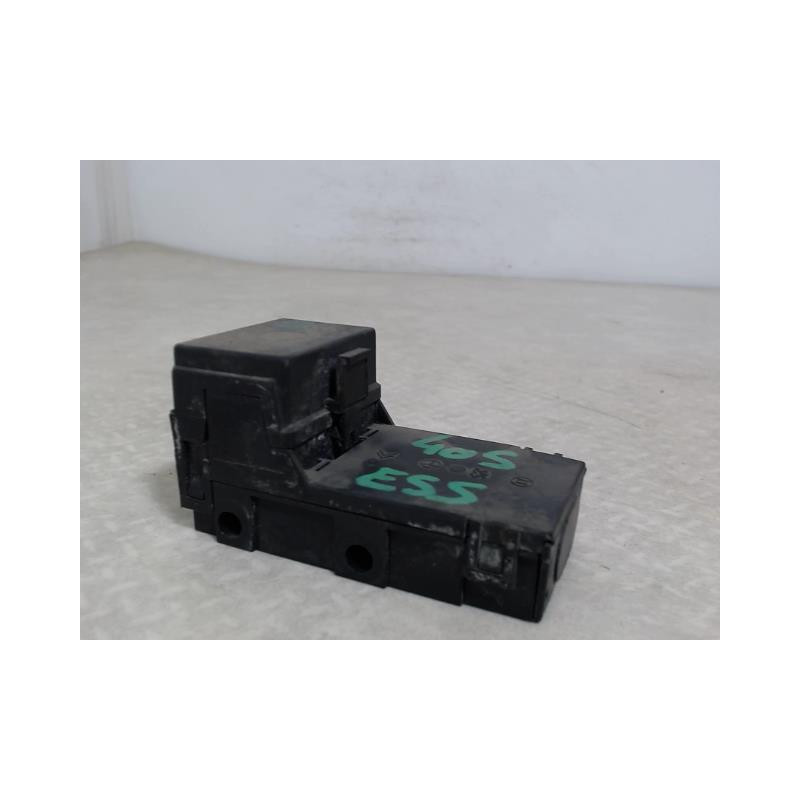 Porte fusible PEUGEOT 405 PHASE 1 d’occasion