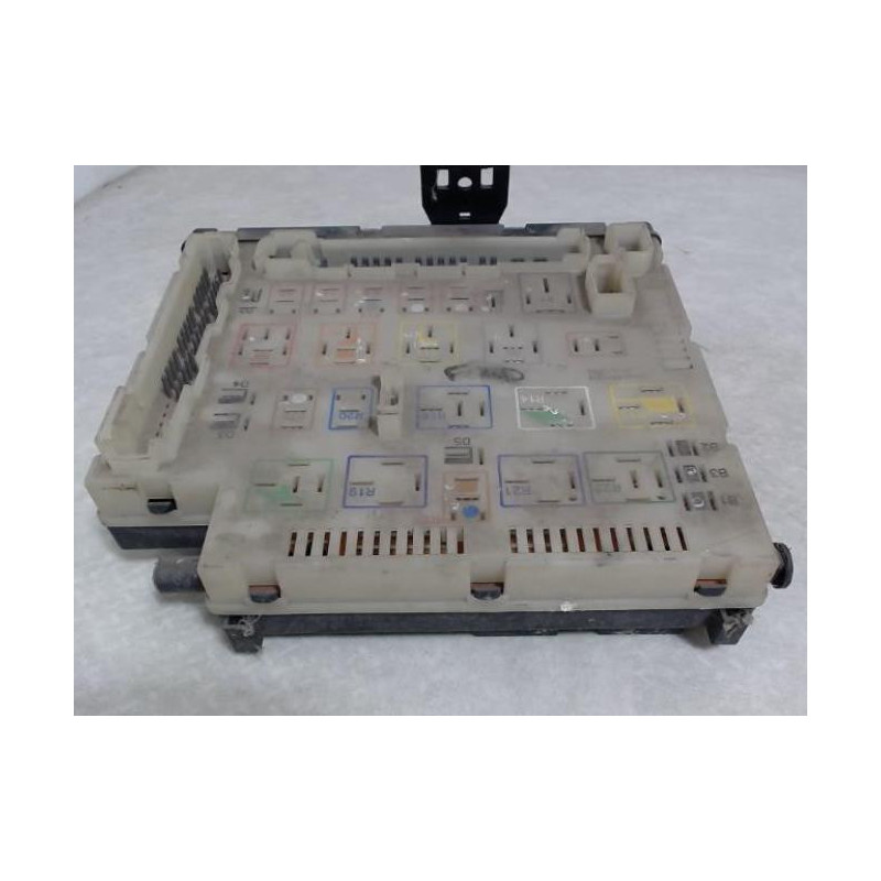 Porte fusible FORD ESCORT 6 d’occasion