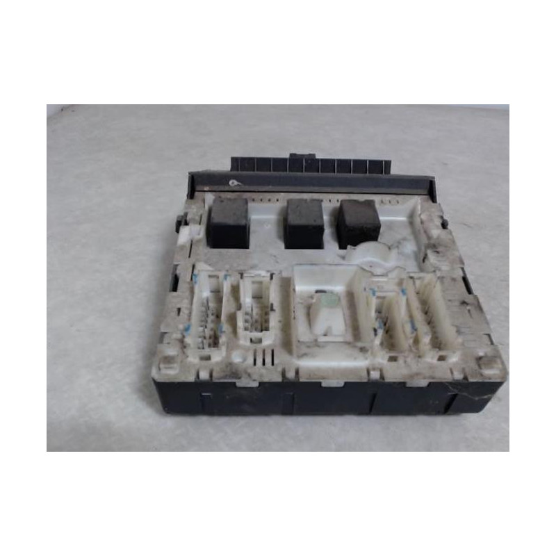 Porte fusible RENAULT MEGANE 1 PHASE 1 d’occasion