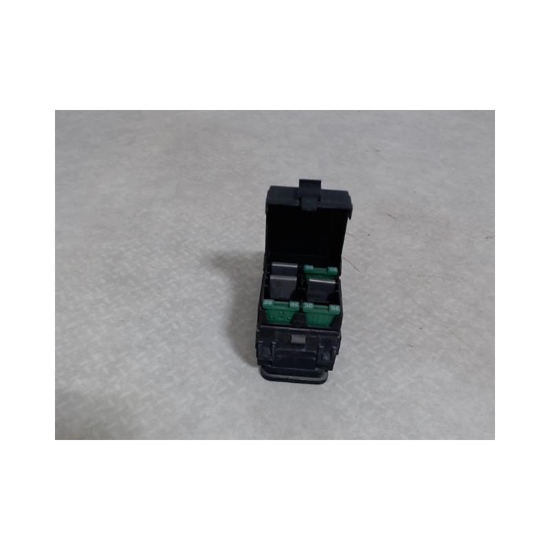 Porte fusible PEUGEOT 405 PHASE 1 d’occasion