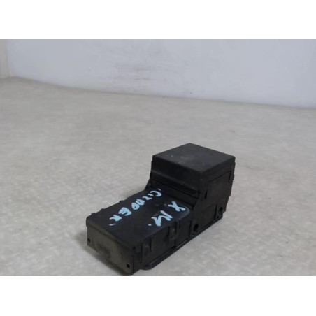 Porte fusible CITROEN XM PHASE 1 d’occasion