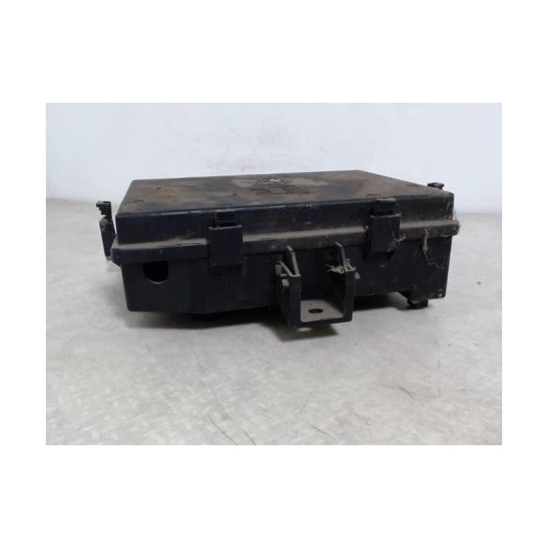 Porte fusible RANGE ROVER  d’occasion