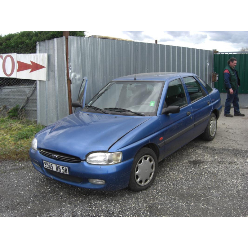 Porte fusible FORD ESCORT 6 d’occasion