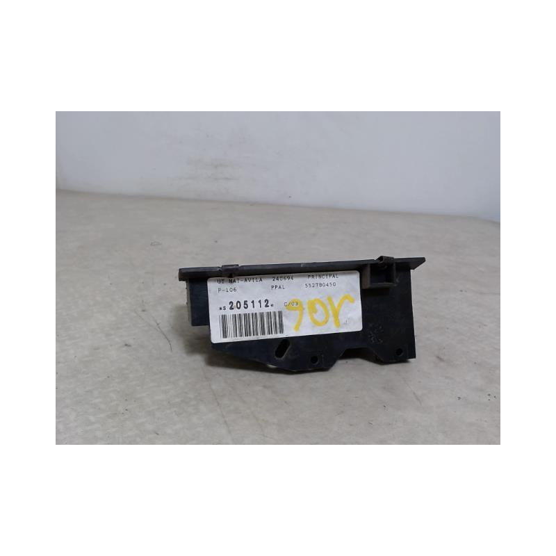 Porte fusible PEUGEOT 106 PHASE 1 d’occasion