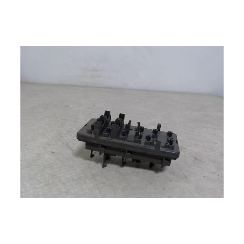 Porte fusible CITROEN SAXO PHASE 2 d’occasion