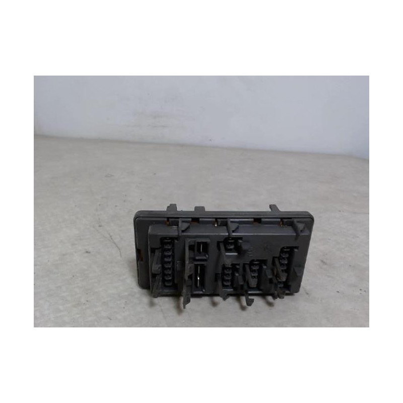 Porte fusible CITROEN SAXO PHASE 2 d’occasion