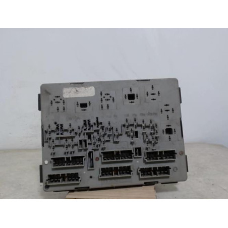 Porte fusible PEUGEOT 405 PHASE 1 d’occasion