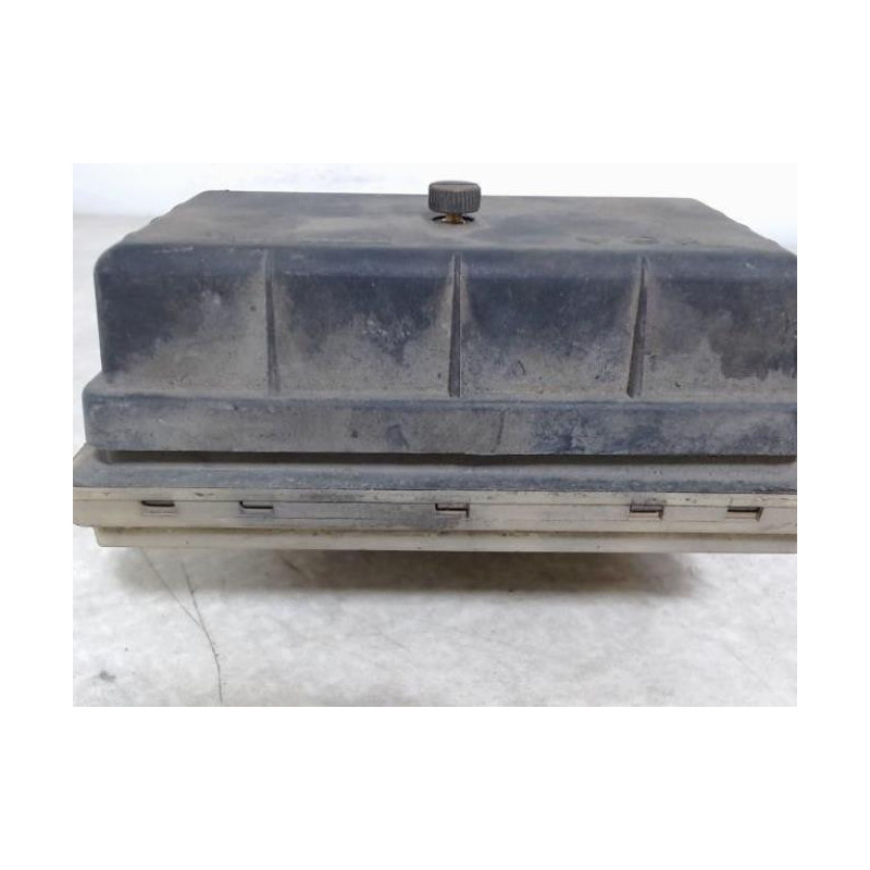 Porte fusible PEUGEOT 305 PHASE 2 d’occasion