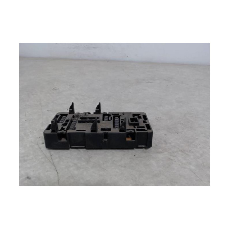 Porte fusible CITROEN 1.5 D 60 8V d’occasion