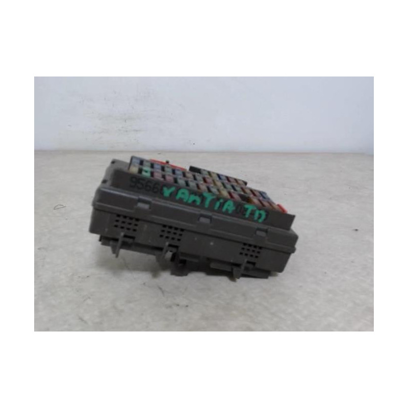 Porte fusible CITROEN XANTIA PHASE 1 d’occasion