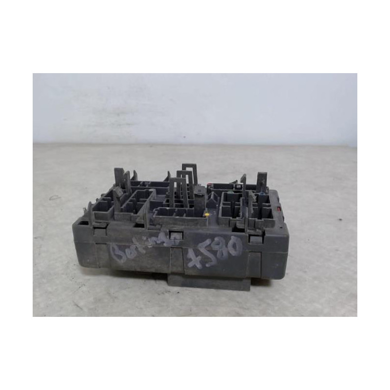 Porte fusible CITROEN BERLINGO 1 PHASE 1 d’occasion