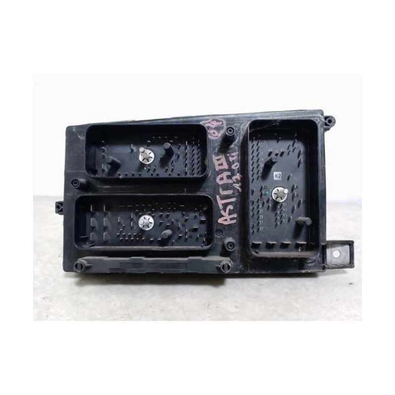 Porte fusible OPEL ASTRA G d’occasion