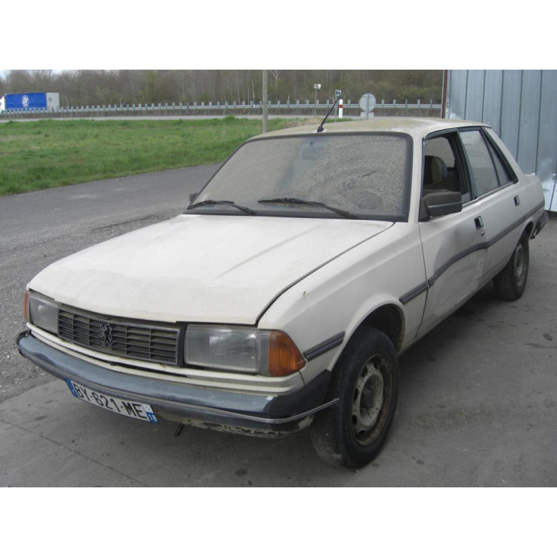 Porte fusible PEUGEOT 305 PHASE 2 d’occasion