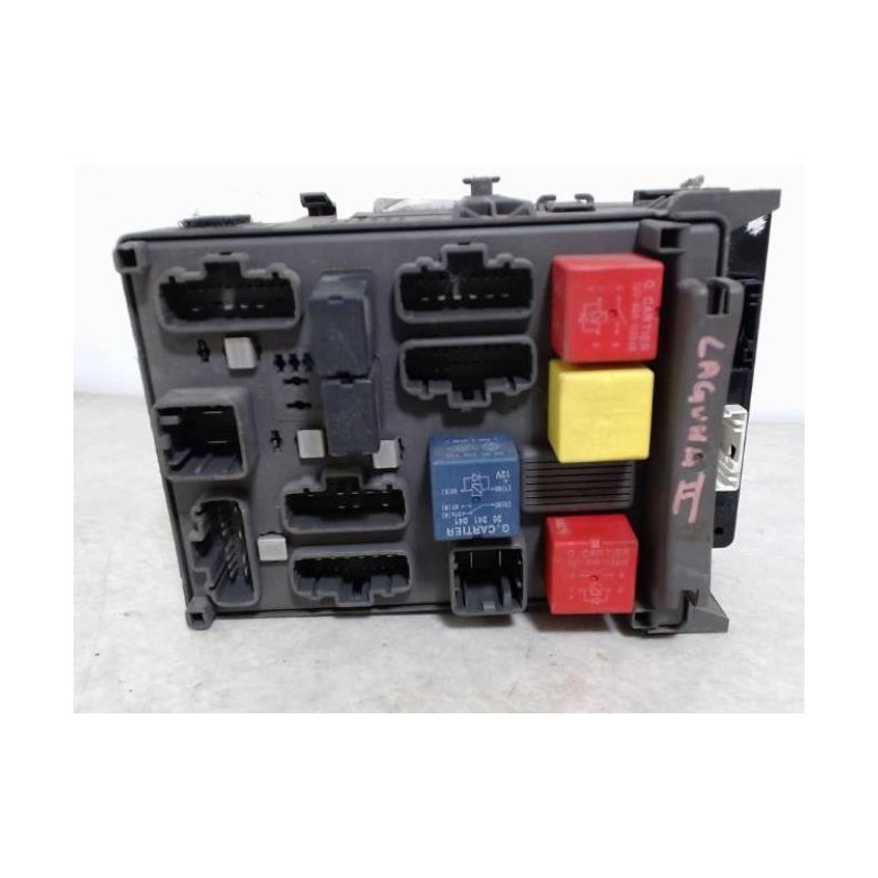 Porte fusible RENAULT LAGUNA 2 PHASE 1 d’occasion