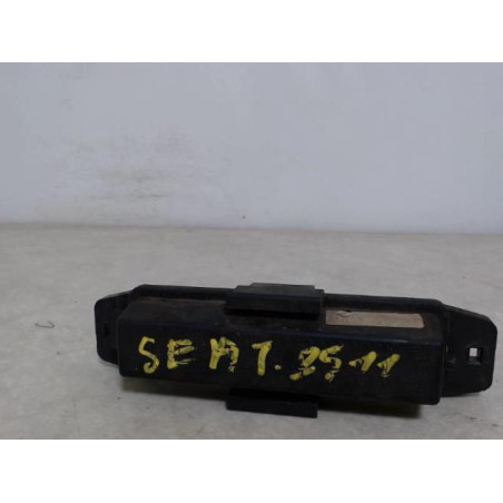 Porte fusible SEAT  d’occasion
