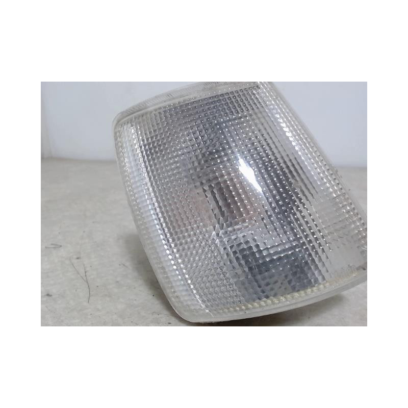 Optique avant secondaire droit (feux)(clignotant) SEAT  d’occasion