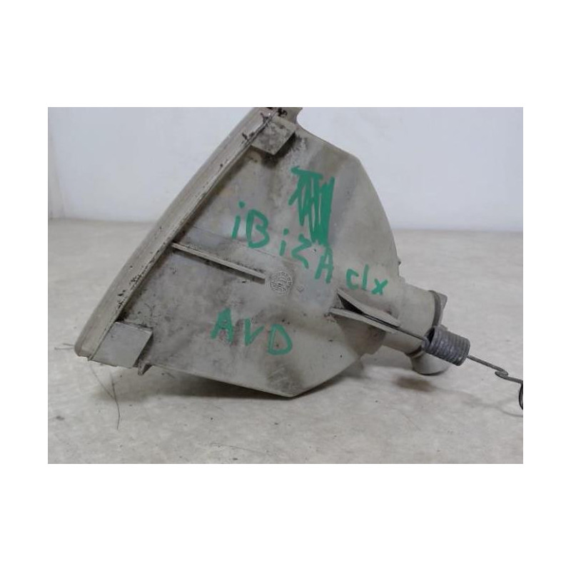 Optique avant secondaire droit (feux)(clignotant) SEAT  d’occasion