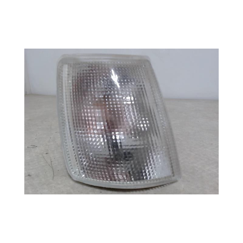Optique avant secondaire droit (feux)(clignotant) SEAT  d’occasion