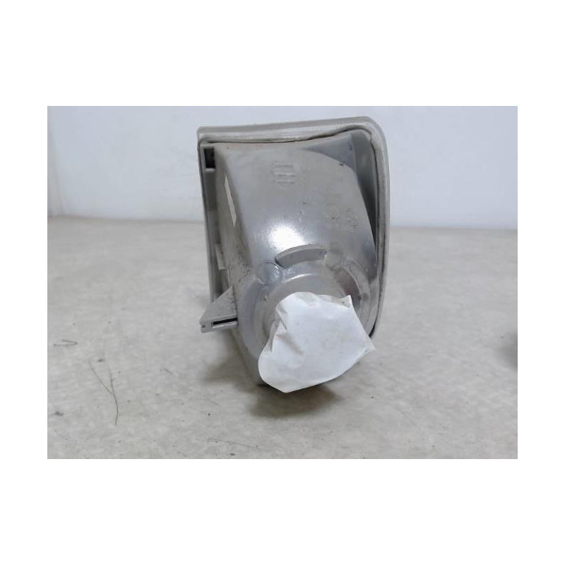 Optique avant secondaire droit (feux)(clignotant) SEAT  d’occasion