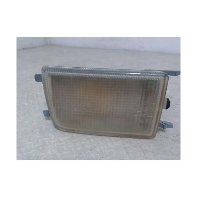 Optique avant principal droit (feux)(phare) VOLKSWAGEN GOLF 3 d’occasion