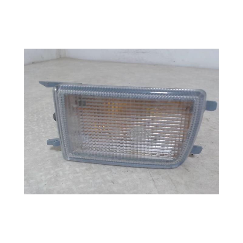 Optique avant secondaire gauche (feux)(clignotant) VOLKSWAGEN GOLF 3 d’occasion