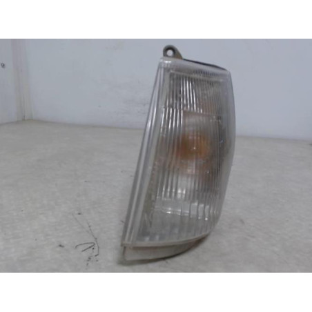 Optique avant secondaire gauche (feux)(clignotant) LANCIA 1.1 I 50 8V d’occasion