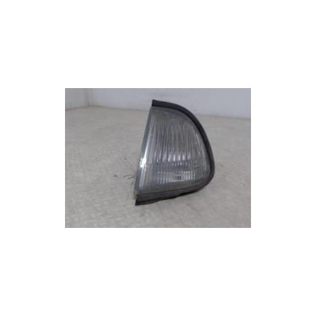 Optique avant secondaire gauche (feux)(clignotant) LANCIA DELTA 2 d’occasion