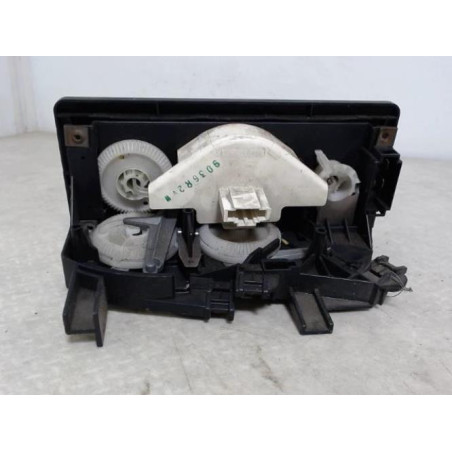 Commande chauffage VOLKSWAGEN 1.0 I 45 8V d’occasion
