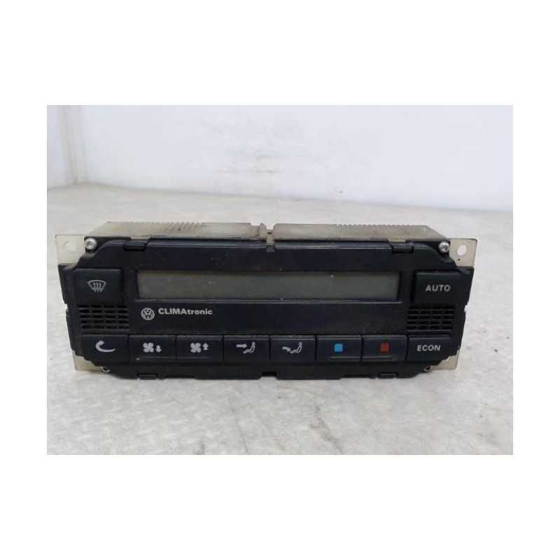 Commande chauffage VOLKSWAGEN GOLF 4 d’occasion