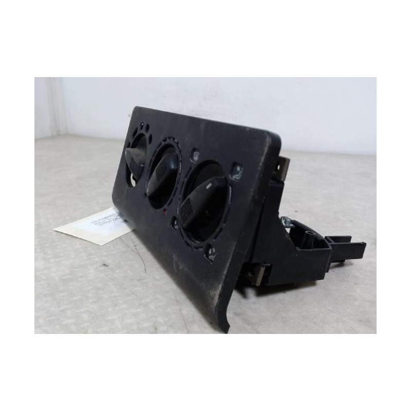 Commande chauffage VOLKSWAGEN 1.0 45 8V d’occasion