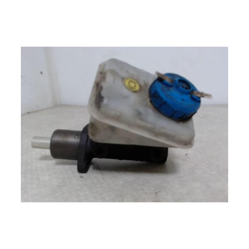 Maitre cylindre (freinage) PEUGEOT 205 PHASE 2 d’occasion
