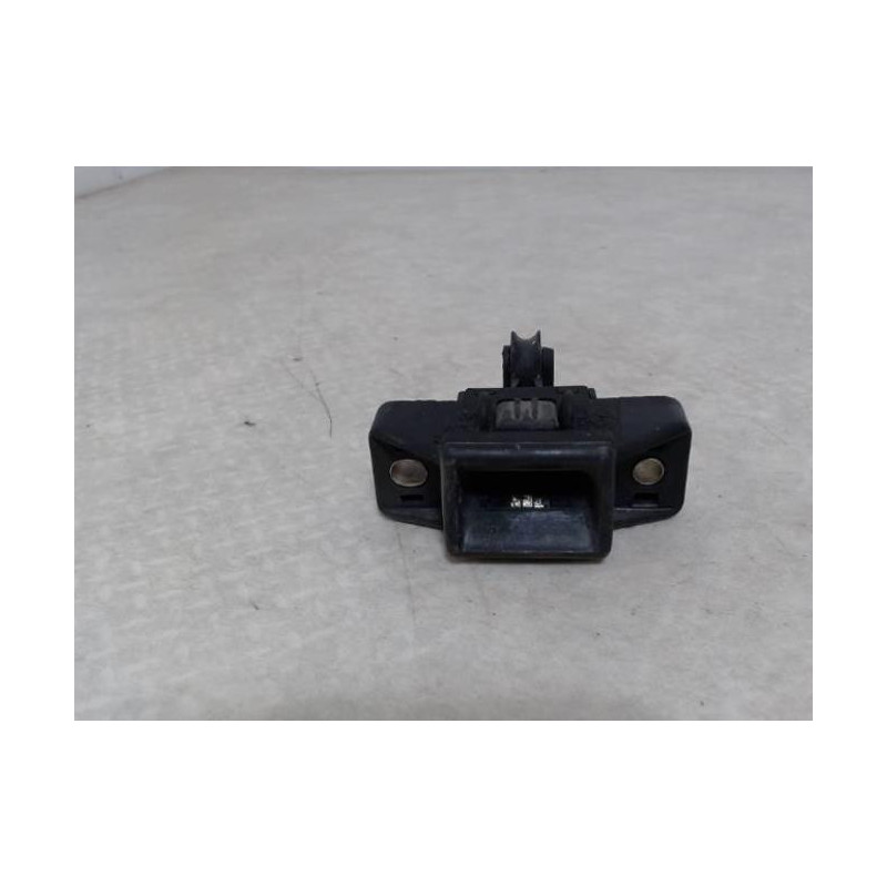 Serrure de coffre RENAULT CLIO 2 PHASE 1 d’occasion
