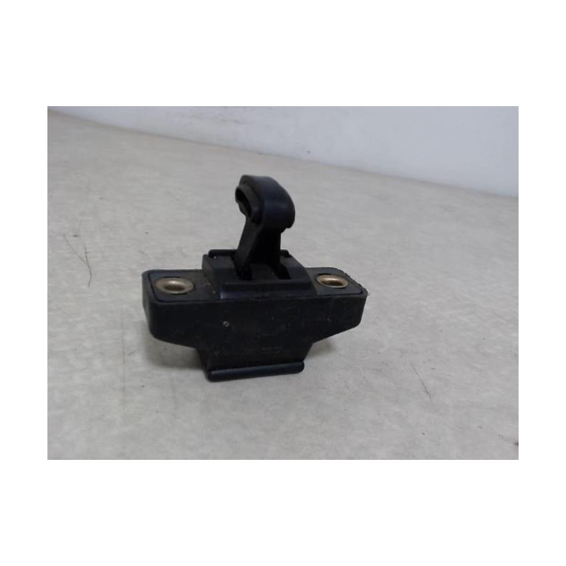 Serrure de coffre RENAULT CLIO 2 PHASE 2 d’occasion