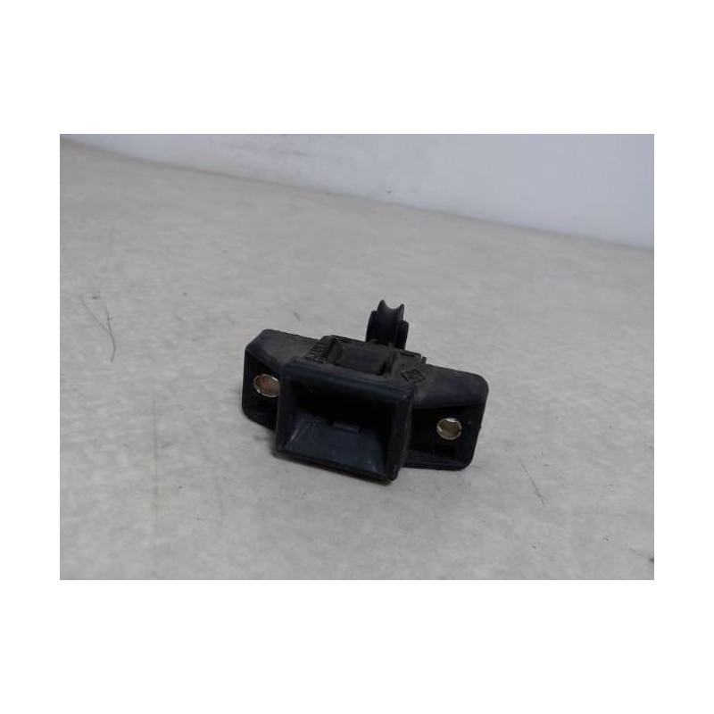 Serrure de coffre RENAULT CLIO 2 PHASE 2 d’occasion