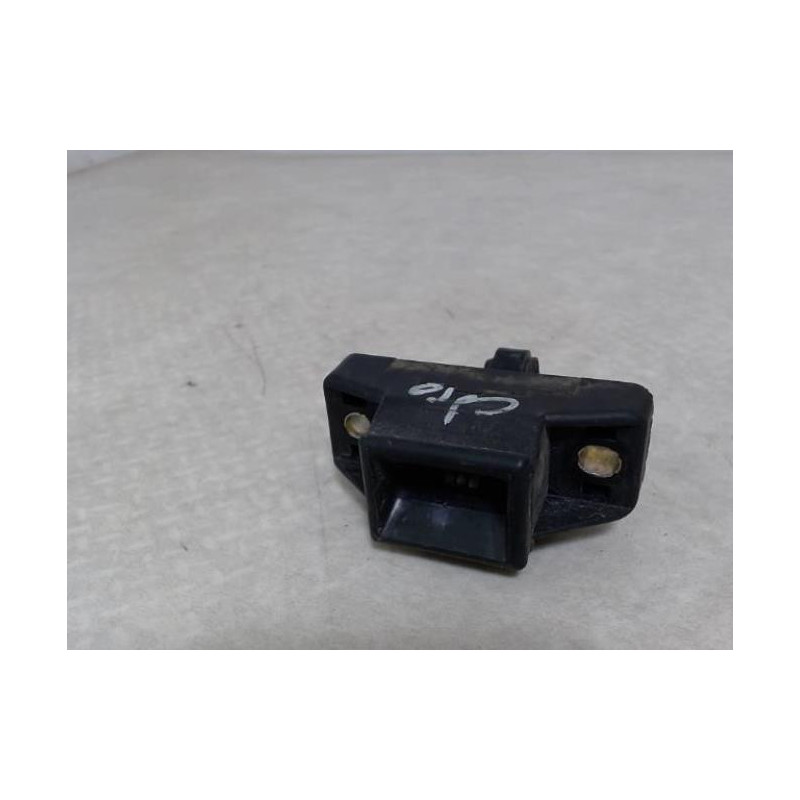 Serrure de coffre RENAULT CLIO 2 PHASE 1 d’occasion